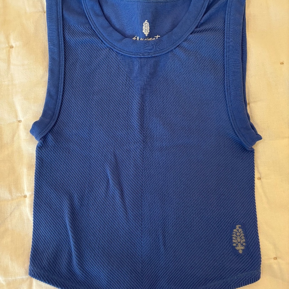 FP movement muscle tank xs